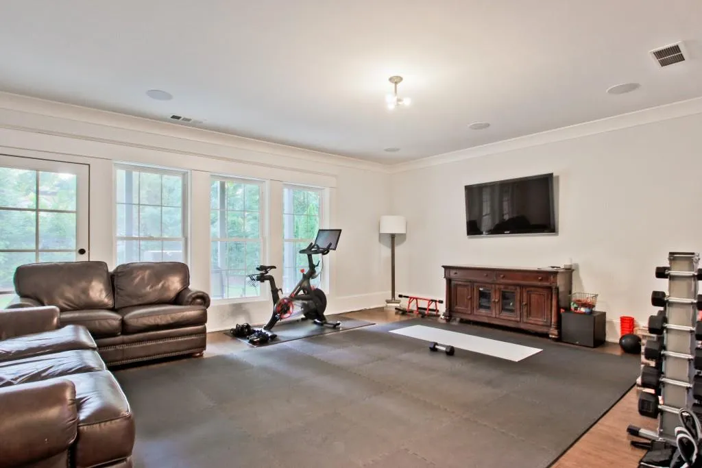 4695 Park Lane, Atlanta, Georgia 30342, 5 Bedrooms Bedrooms, ,5 BathroomsBathrooms,Residential,Sold,4695 Park Lane,6928268