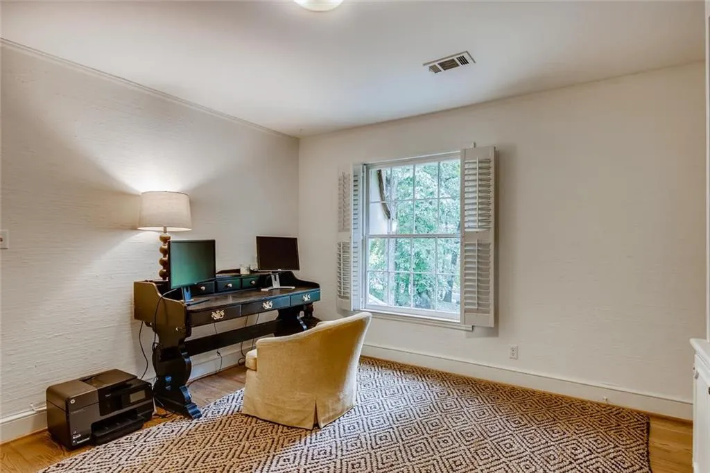 1890 Old Dominion Drive, Sandy Springs, Georgia 30350, 5 Bedrooms Bedrooms, ,3 BathroomsBathrooms,Residential,Sold,1890 Old Dominion Drive,6771142