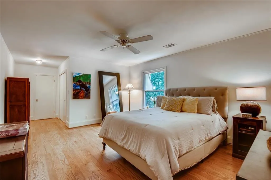 1890 Old Dominion Drive, Sandy Springs, Georgia 30350, 5 Bedrooms Bedrooms, ,3 BathroomsBathrooms,Residential,Sold,1890 Old Dominion Drive,6771142