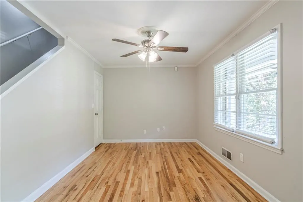 927 Magna Carta Drive Nw, Atlanta, Georgia 30318, 4 Bedrooms Bedrooms, ,4 BathroomsBathrooms,Residential,For Sale,927 Magna Carta Drive Nw,7629270