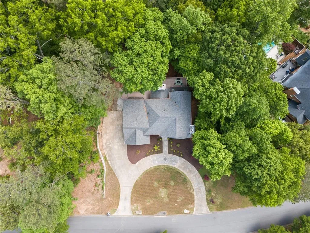 2960 Coles Way, Atlanta, Georgia 30350, 7 Bedrooms Bedrooms, ,5 BathroomsBathrooms,Residential,For Sale,2960 Coles Way,7760364