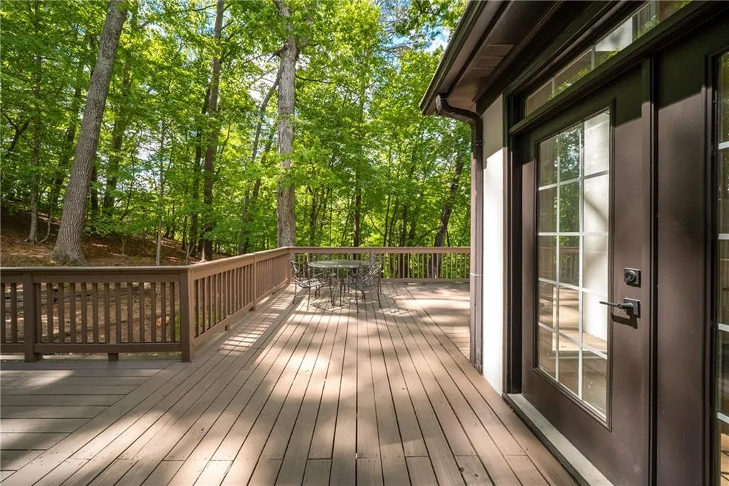 2960 Coles Way, Atlanta, Georgia 30350, 7 Bedrooms Bedrooms, ,5 BathroomsBathrooms,Residential,For Sale,2960 Coles Way,7760364