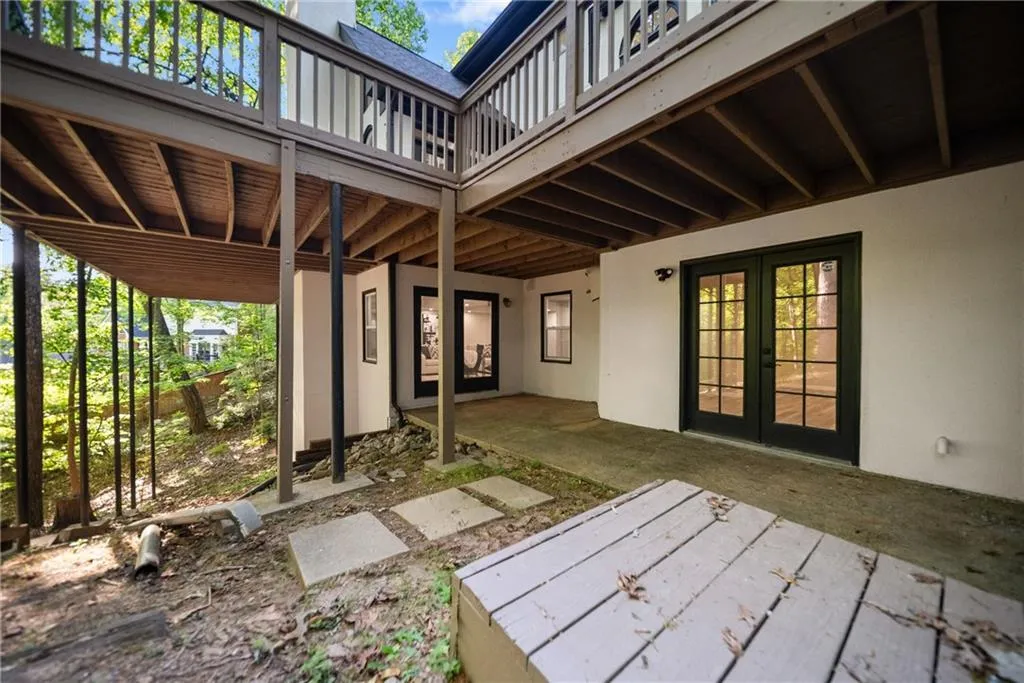 2960 Coles Way, Atlanta, Georgia 30350, 7 Bedrooms Bedrooms, ,5 BathroomsBathrooms,Residential,For Sale,2960 Coles Way,7760364
