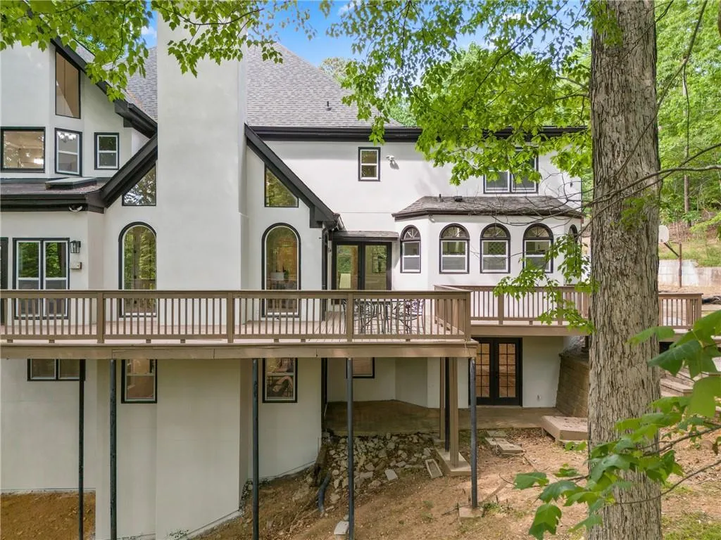 2960 Coles Way, Atlanta, Georgia 30350, 7 Bedrooms Bedrooms, ,5 BathroomsBathrooms,Residential,For Sale,2960 Coles Way,7760364