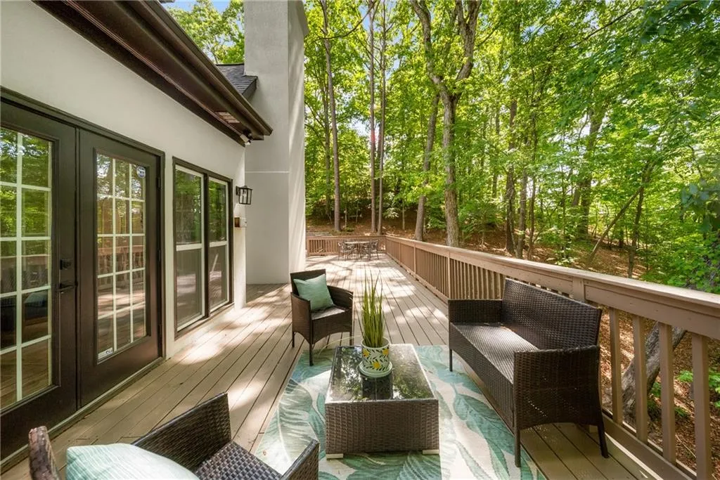 2960 Coles Way, Atlanta, Georgia 30350, 7 Bedrooms Bedrooms, ,5 BathroomsBathrooms,Residential,For Sale,2960 Coles Way,7760364