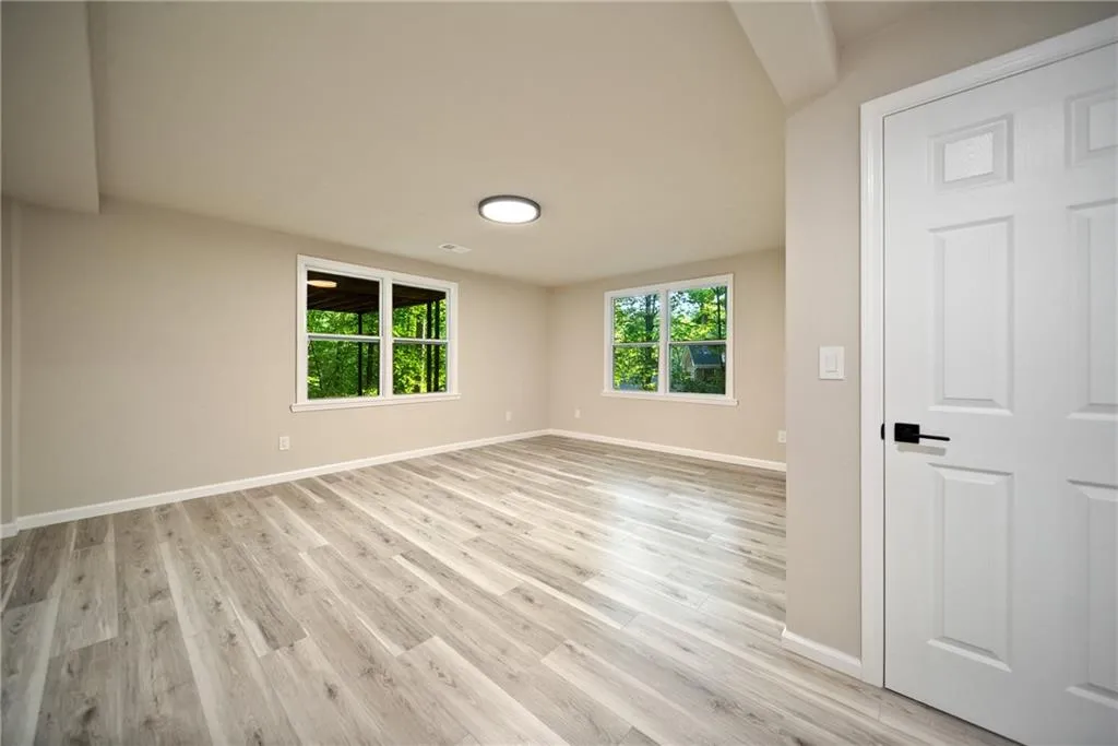 2960 Coles Way, Atlanta, Georgia 30350, 7 Bedrooms Bedrooms, ,5 BathroomsBathrooms,Residential,For Sale,2960 Coles Way,7760364