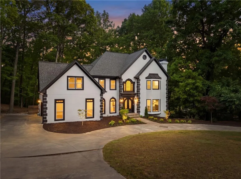 2960 Coles Way, Atlanta, Georgia 30350, 7 Bedrooms Bedrooms, ,5 BathroomsBathrooms,Residential,For Sale,2960 Coles Way,7760364