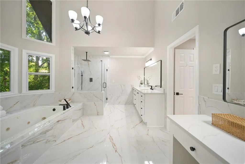 Shower and tub combo master bathroom
