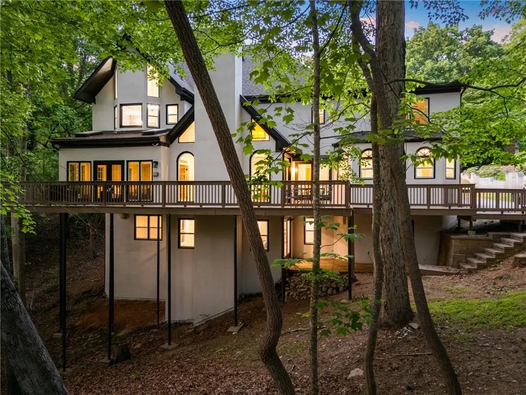 2960 Coles Way, Atlanta, Georgia 30350, 7 Bedrooms Bedrooms, ,5 BathroomsBathrooms,Residential,For Sale,2960 Coles Way,7760364