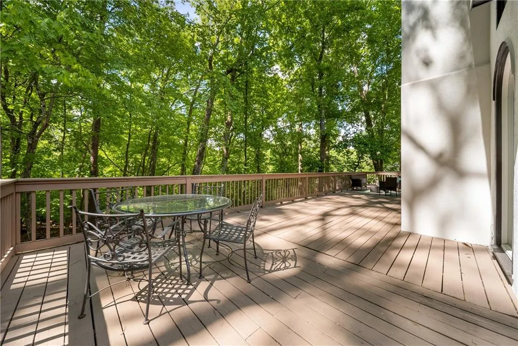 2960 Coles Way, Atlanta, Georgia 30350, 7 Bedrooms Bedrooms, ,5 BathroomsBathrooms,Residential,For Sale,2960 Coles Way,7760364
