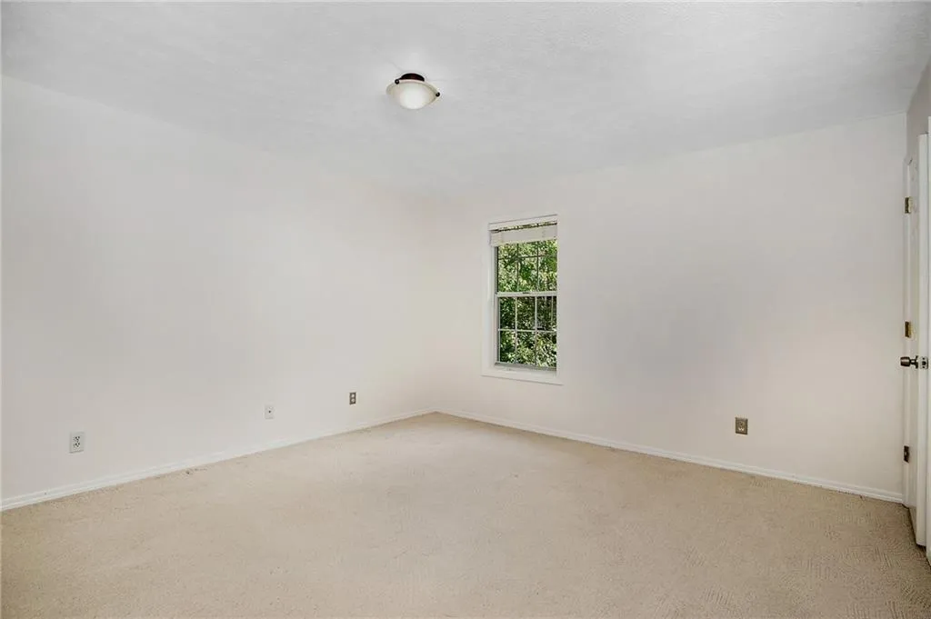 1005 Gettysburg Place Unit 1005, Sandy Springs, Georgia 30350, 2 Bedrooms Bedrooms, ,2 BathroomsBathrooms,Residential,Sold,1005 Gettysburg Place Unit 1005,7042697