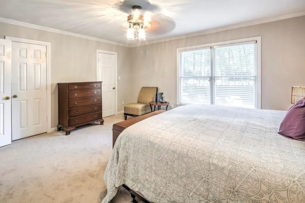 7500 Roswell Road Unit 116, Sandy Springs, Georgia 30350, 2 Bedrooms Bedrooms, ,2 BathroomsBathrooms,Residential,Sold,7500 Roswell Road Unit 116,5913111