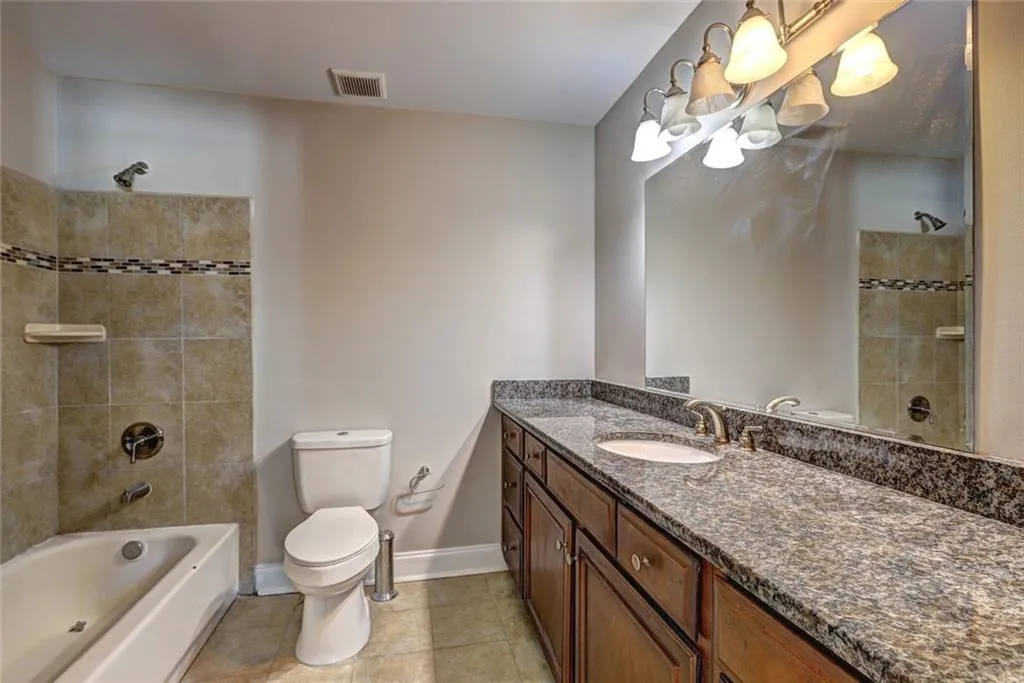310 Winding River Drive Unit F, Sandy Springs, Georgia 30350, 2 Bedrooms Bedrooms, ,2 BathroomsBathrooms,Residential,Sold,310 Winding River Drive Unit F,7028623