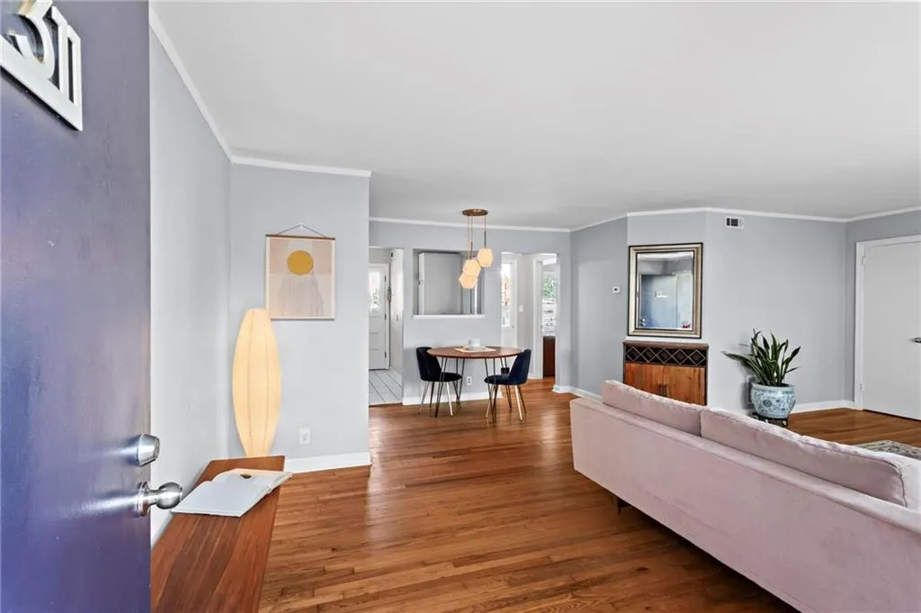 2250 Cheshire Bridge Road Ne Unit 311, Atlanta, Georgia 30324, 1 Bedroom Bedrooms, ,1 BathroomBathrooms,Residential,For Sale,2250 Cheshire Bridge Road Ne Unit 311,7601319