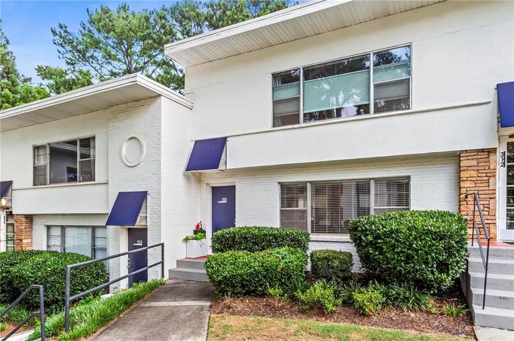 2250 Cheshire Bridge Road Ne Unit 311, Atlanta, Georgia 30324, 1 Bedroom Bedrooms, ,1 BathroomBathrooms,Residential,For Sale,2250 Cheshire Bridge Road Ne Unit 311,7601319