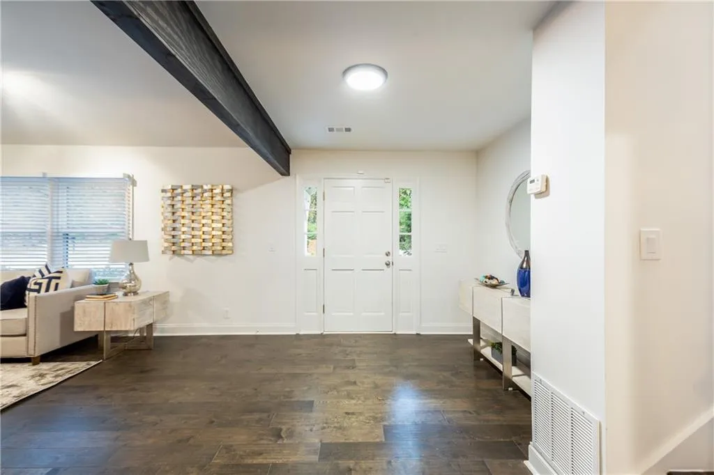 7107 Riverside Drive, Sandy Springs, Georgia 30328, 4 Bedrooms Bedrooms, ,2 BathroomsBathrooms,Residential,Sold,7107 Riverside Drive,6728276