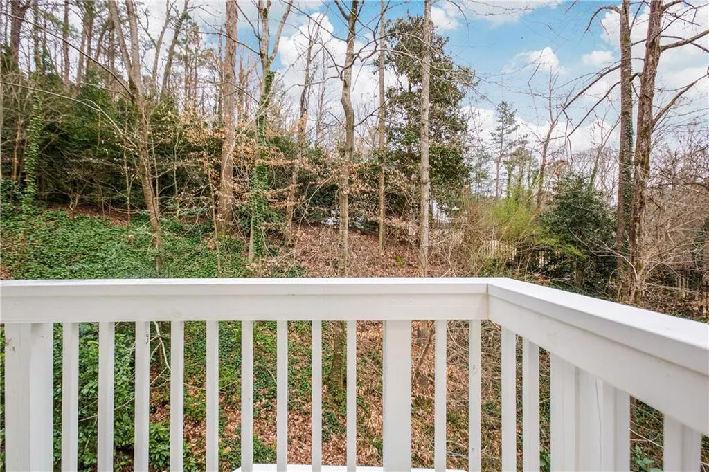 7107 Riverside Drive, Sandy Springs, Georgia 30328, 4 Bedrooms Bedrooms, ,2 BathroomsBathrooms,Residential,Sold,7107 Riverside Drive,6728276