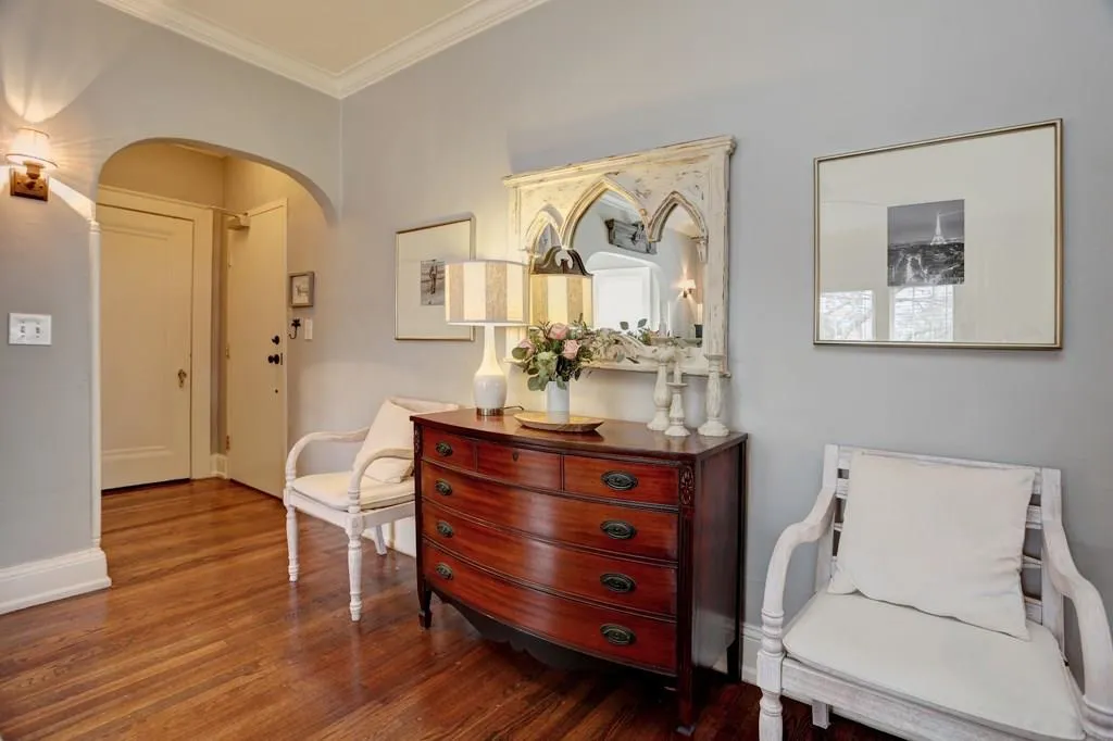 22 Collier Road Nw Unit 9, Atlanta, Georgia 30309, 1 Bedroom Bedrooms, ,1 BathroomBathrooms,Residential,Sold,22 Collier Road Nw Unit 9,5686600