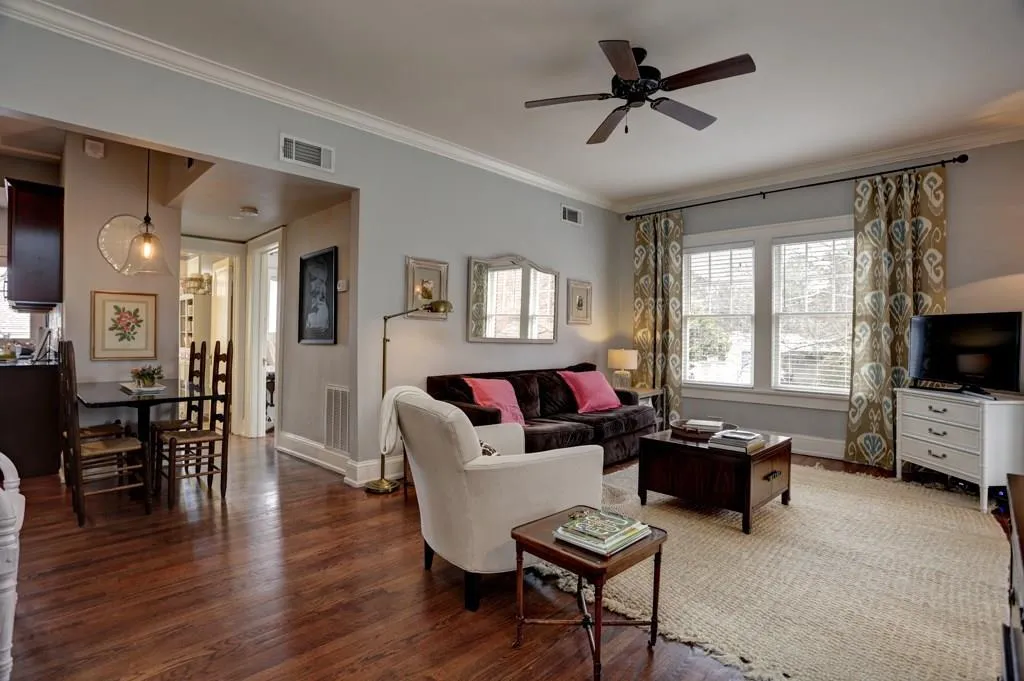 22 Collier Road Nw Unit 9, Atlanta, Georgia 30309, 1 Bedroom Bedrooms, ,1 BathroomBathrooms,Residential,Sold,22 Collier Road Nw Unit 9,5686600