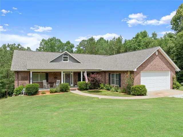 1020 Easy Street, Toccoa, Georgia 30577