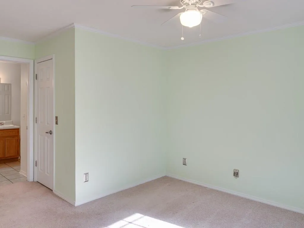 1209 Gettysburg Place, Sandy Springs, Georgia 30350, 2 Bedrooms Bedrooms, ,2 BathroomsBathrooms,Residential,Sold,1209 Gettysburg Place,6017358