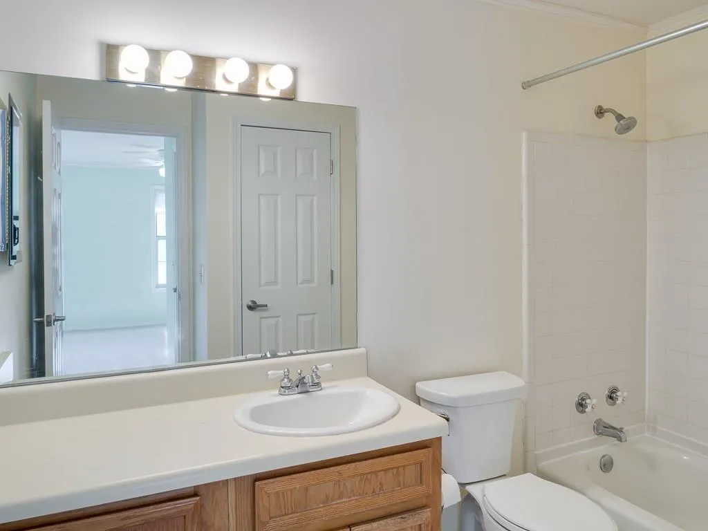 1209 Gettysburg Place, Sandy Springs, Georgia 30350, 2 Bedrooms Bedrooms, ,2 BathroomsBathrooms,Residential,Sold,1209 Gettysburg Place,6017358