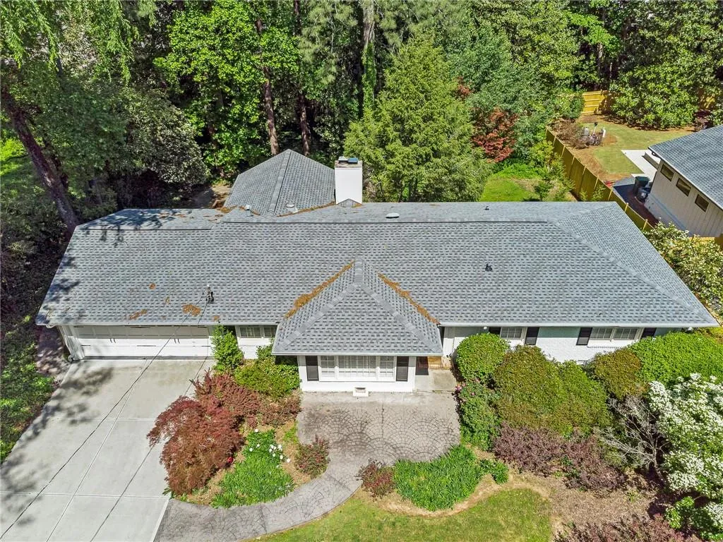 6640 Castleton Drive, Sandy Springs, Georgia 30328, 4 Bedrooms Bedrooms, ,3 BathroomsBathrooms,Residential,Sold,6640 Castleton Drive,7212846