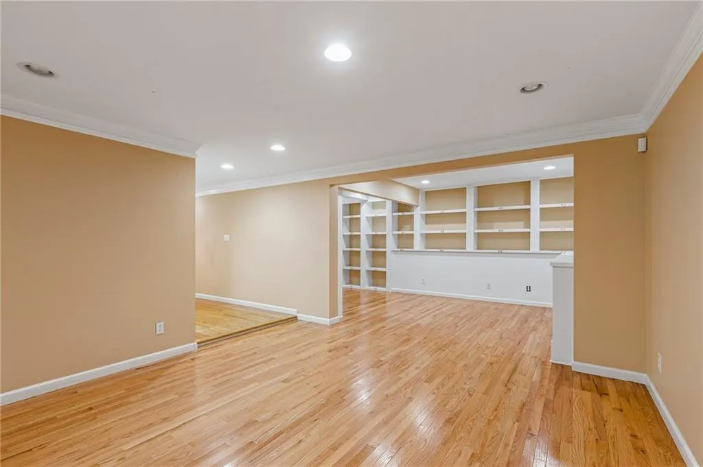 6640 Castleton Drive, Sandy Springs, Georgia 30328, 4 Bedrooms Bedrooms, ,3 BathroomsBathrooms,Residential,Sold,6640 Castleton Drive,7212846