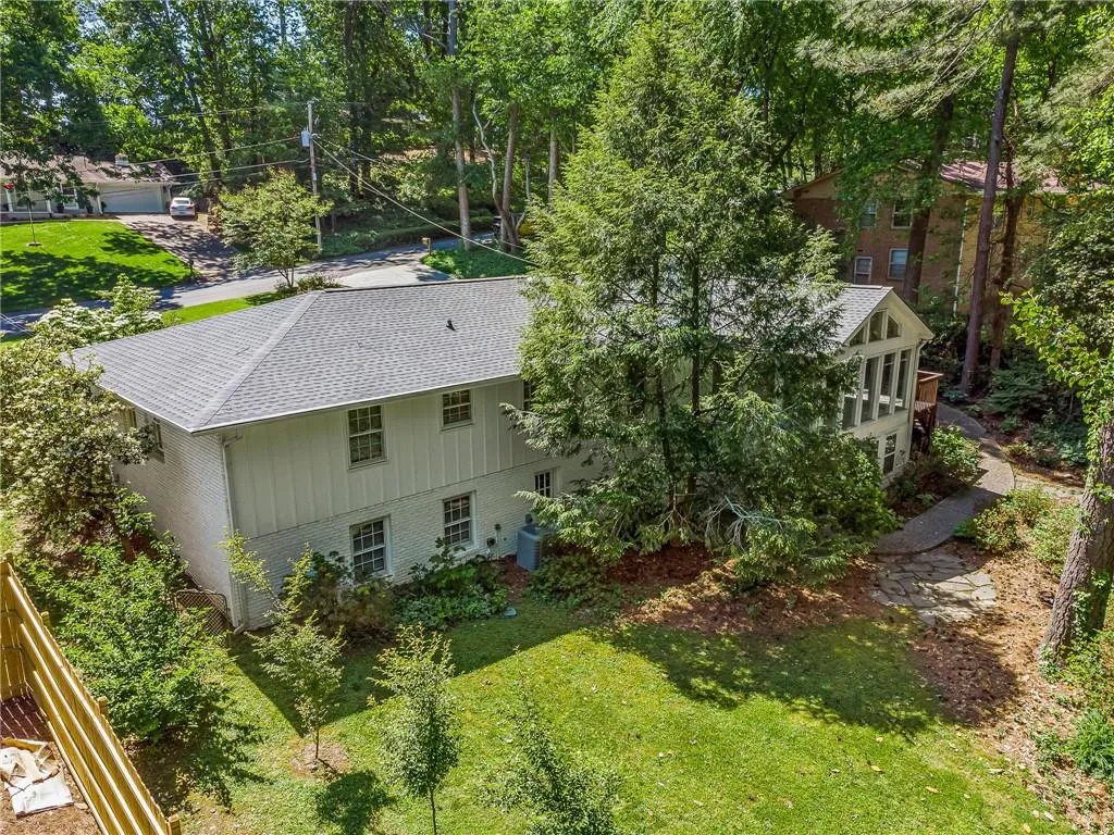 6640 Castleton Drive, Sandy Springs, Georgia 30328, 4 Bedrooms Bedrooms, ,3 BathroomsBathrooms,Residential,Sold,6640 Castleton Drive,7212846