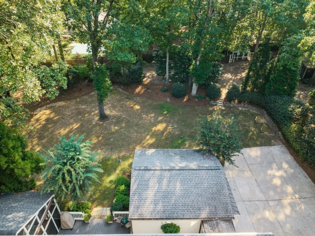 8085 Habersham Waters Road, Sandy Springs, Georgia 30350, 5 Bedrooms Bedrooms, ,4 BathroomsBathrooms,Residential,For Sale,8085 Habersham Waters Road,7652459