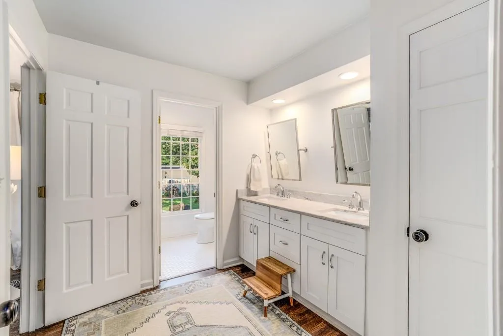 8085 Habersham Waters Road, Sandy Springs, Georgia 30350, 5 Bedrooms Bedrooms, ,4 BathroomsBathrooms,Residential,For Sale,8085 Habersham Waters Road,7652459