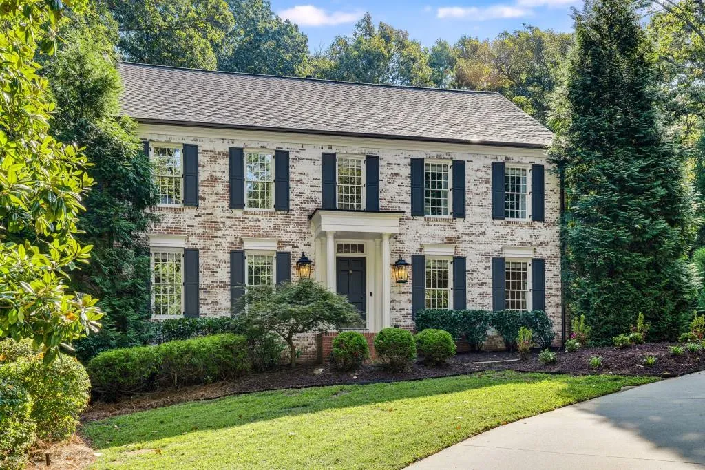 8085 Habersham Waters Road, Sandy Springs, Georgia 30350, 5 Bedrooms Bedrooms, ,4 BathroomsBathrooms,Residential,For Sale,8085 Habersham Waters Road,7652459