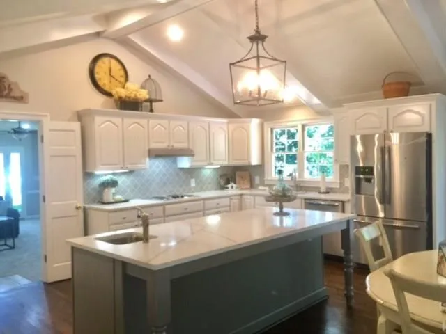 2690 Spalding Drive, Sandy Springs, Georgia 30350, 5 Bedrooms Bedrooms, ,4 BathroomsBathrooms,Residential,Sold,2690 Spalding Drive,5922257
