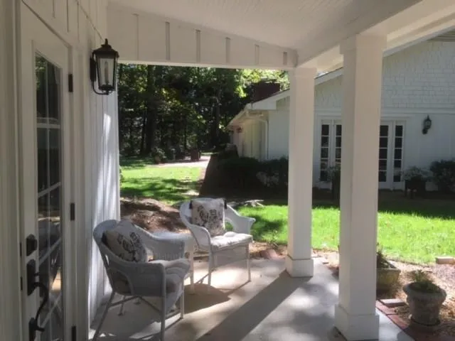2690 Spalding Drive, Sandy Springs, Georgia 30350, 5 Bedrooms Bedrooms, ,4 BathroomsBathrooms,Residential,Sold,2690 Spalding Drive,5922257