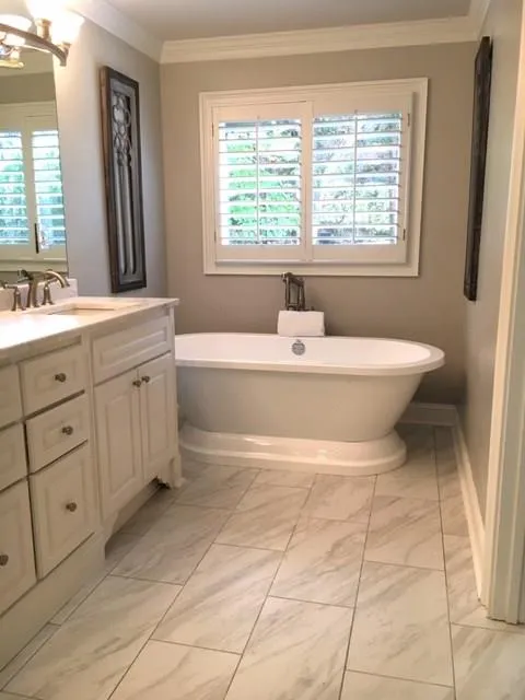 2690 Spalding Drive, Sandy Springs, Georgia 30350, 5 Bedrooms Bedrooms, ,4 BathroomsBathrooms,Residential,Sold,2690 Spalding Drive,5922257