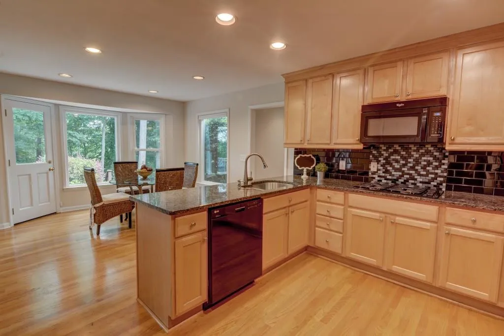 7490 Princeton Trace, Sandy Springs, Georgia 30328, 6 Bedrooms Bedrooms, ,3 BathroomsBathrooms,Residential,Sold,7490 Princeton Trace,6740015