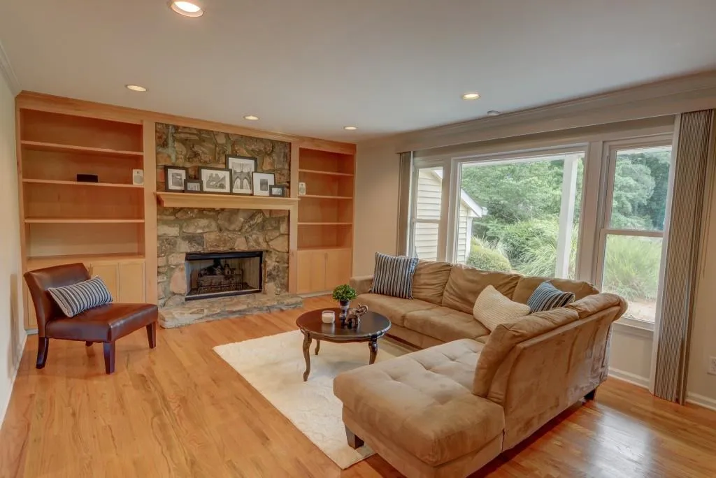 7490 Princeton Trace, Sandy Springs, Georgia 30328, 6 Bedrooms Bedrooms, ,3 BathroomsBathrooms,Residential,Sold,7490 Princeton Trace,6740015
