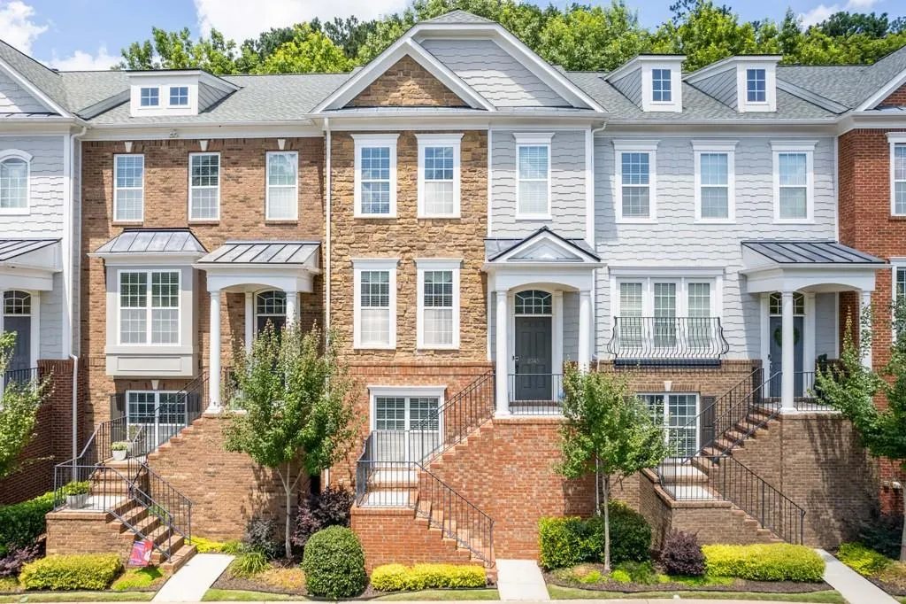 2345 Limehurst Drive Ne, Brookhaven, Georgia 30319, 3 Bedrooms Bedrooms, ,3 BathroomsBathrooms,Residential,For Sale,2345 Limehurst Drive Ne,7609164