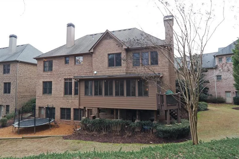 820 Stratford Court, Sandy Springs, Georgia 30350, 6 Bedrooms Bedrooms, ,6 BathroomsBathrooms,Residential,Sold,820 Stratford Court,5994507