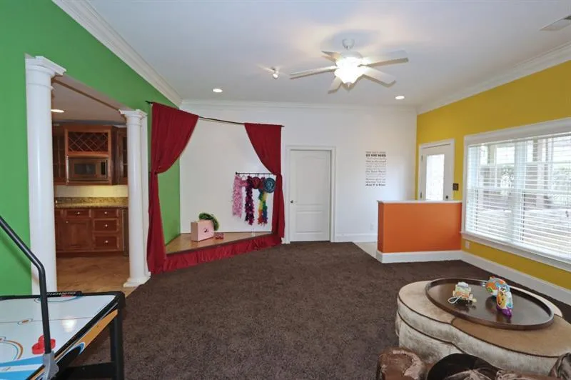 820 Stratford Court, Sandy Springs, Georgia 30350, 6 Bedrooms Bedrooms, ,6 BathroomsBathrooms,Residential,Sold,820 Stratford Court,5994507