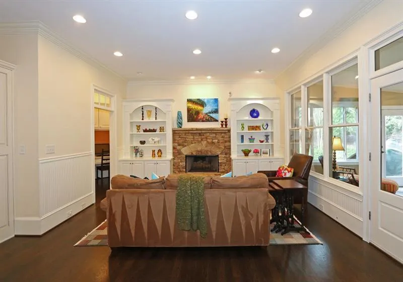 820 Stratford Court, Sandy Springs, Georgia 30350, 6 Bedrooms Bedrooms, ,6 BathroomsBathrooms,Residential,Sold,820 Stratford Court,5994507