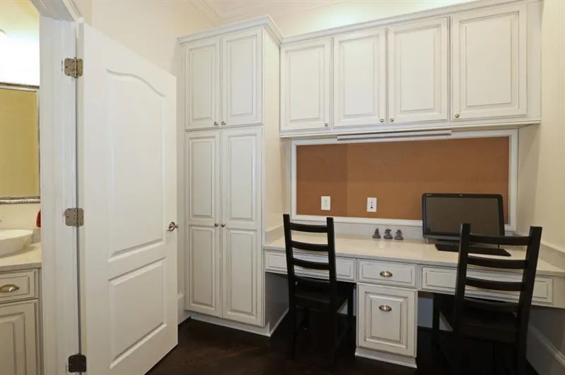 820 Stratford Court, Sandy Springs, Georgia 30350, 6 Bedrooms Bedrooms, ,6 BathroomsBathrooms,Residential,Sold,820 Stratford Court,5994507