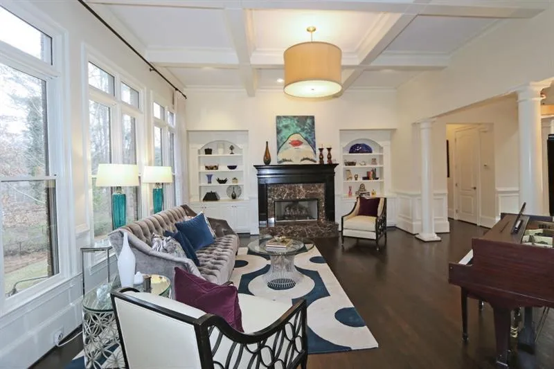 820 Stratford Court, Sandy Springs, Georgia 30350, 6 Bedrooms Bedrooms, ,6 BathroomsBathrooms,Residential,Sold,820 Stratford Court,5994507