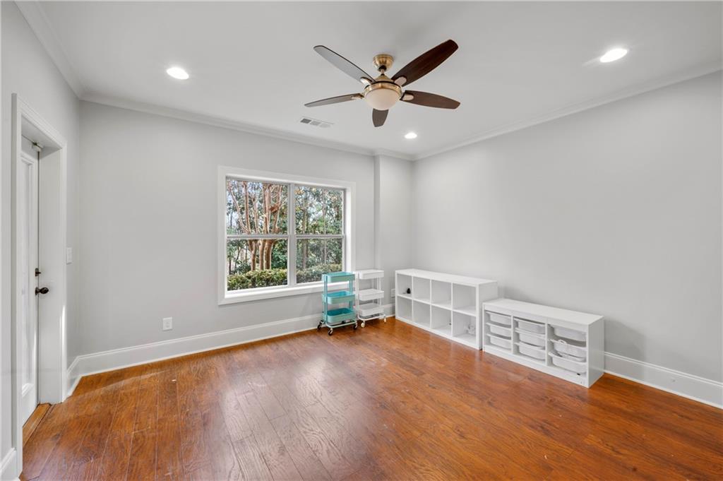 7785 HIGHLAND Bluff, Sandy Springs, Georgia 30328, 4 Bedrooms Bedrooms, ,3 BathroomsBathrooms,Residential,Sold,7785 HIGHLAND Bluff,7307251