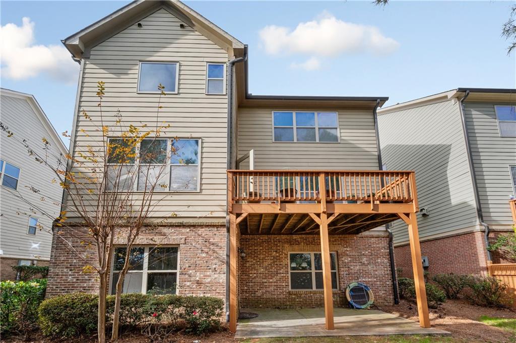 7785 HIGHLAND Bluff, Sandy Springs, Georgia 30328, 4 Bedrooms Bedrooms, ,3 BathroomsBathrooms,Residential,Sold,7785 HIGHLAND Bluff,7307251