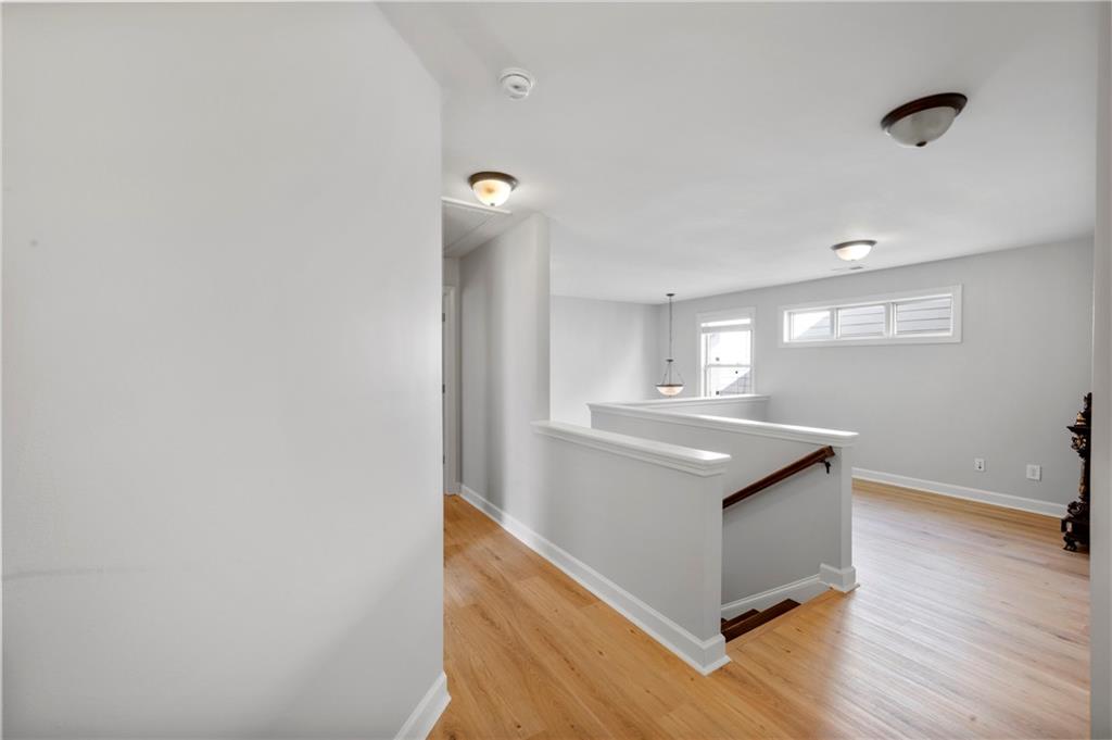 7785 HIGHLAND Bluff, Sandy Springs, Georgia 30328, 4 Bedrooms Bedrooms, ,3 BathroomsBathrooms,Residential,Sold,7785 HIGHLAND Bluff,7307251