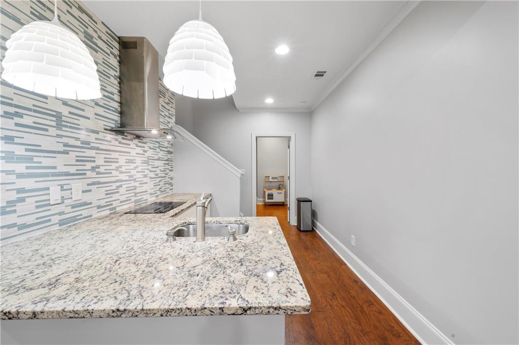 7785 HIGHLAND Bluff, Sandy Springs, Georgia 30328, 4 Bedrooms Bedrooms, ,3 BathroomsBathrooms,Residential,Sold,7785 HIGHLAND Bluff,7307251