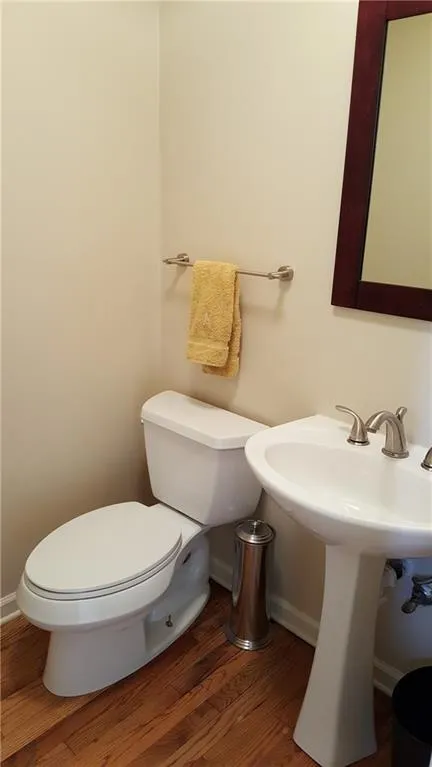 66 Forrest Place Unit 66, Sandy Springs, Georgia 30328, 3 Bedrooms Bedrooms, ,3 BathroomsBathrooms,Residential,Sold,66 Forrest Place Unit 66,5693487