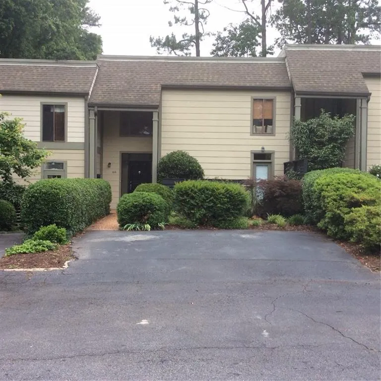 66 Forrest Place Unit 66, Sandy Springs, Georgia 30328, 3 Bedrooms Bedrooms, ,3 BathroomsBathrooms,Residential,Sold,66 Forrest Place Unit 66,5693487