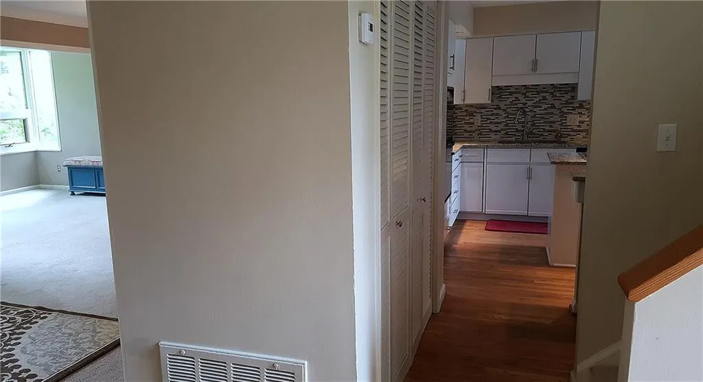 66 Forrest Place Unit 66, Sandy Springs, Georgia 30328, 3 Bedrooms Bedrooms, ,3 BathroomsBathrooms,Residential,Sold,66 Forrest Place Unit 66,5693487